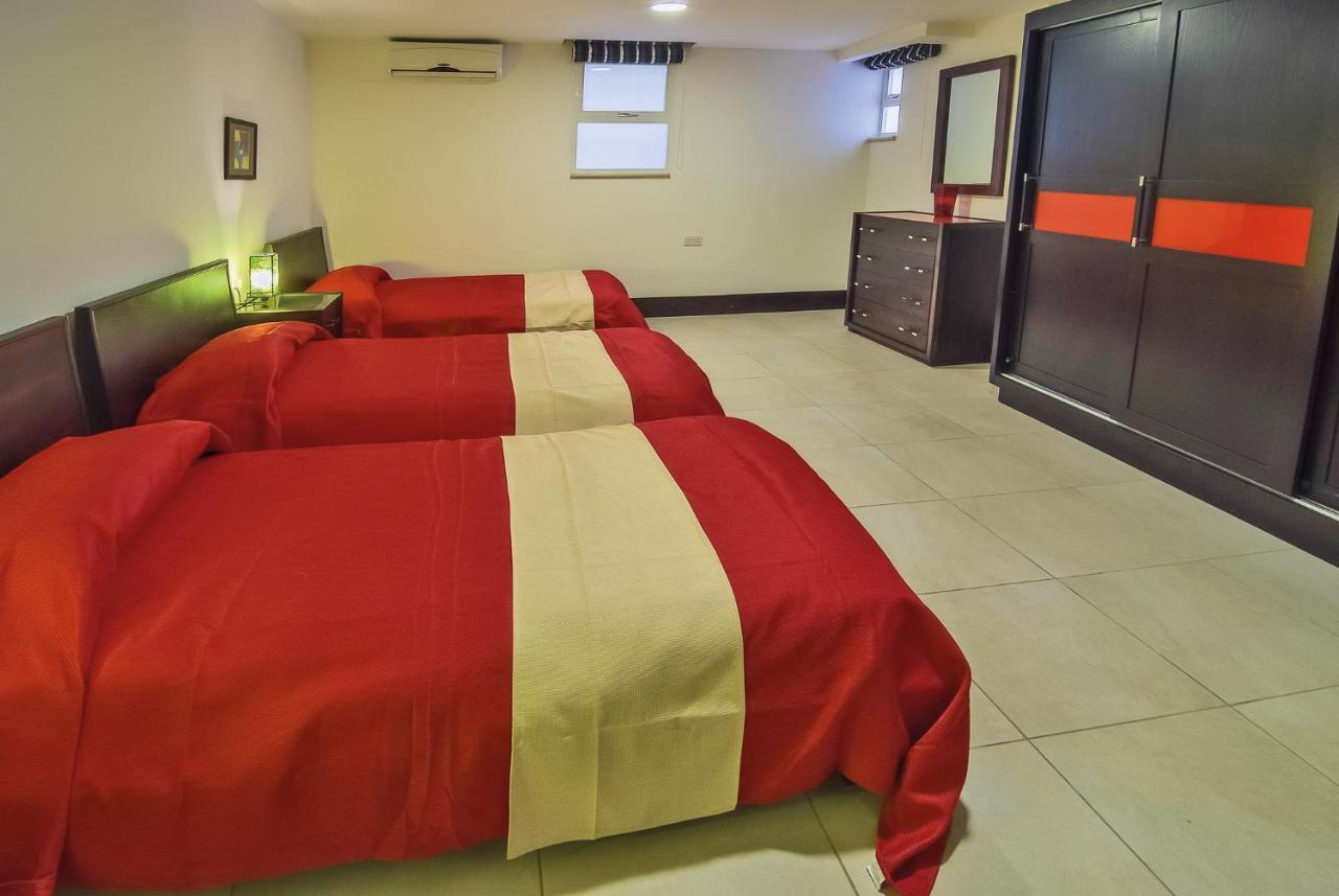 Villa Watersedge Marsaskala Eksteriør billede